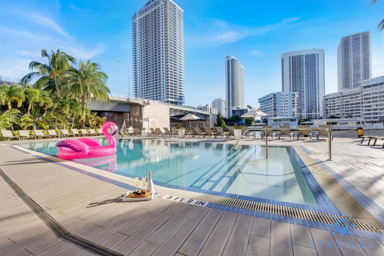 Upper Studio With Balcony,Pool And Gym, Near Beach Холандейл Бийч Екстериор снимка