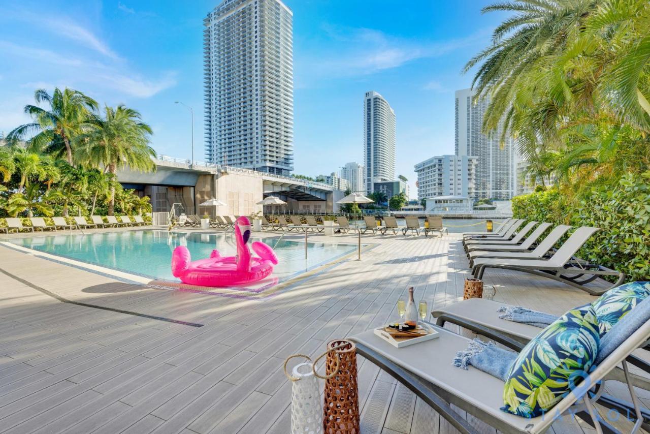 Upper Studio With Balcony,Pool And Gym, Near Beach Холандейл Бийч Екстериор снимка
