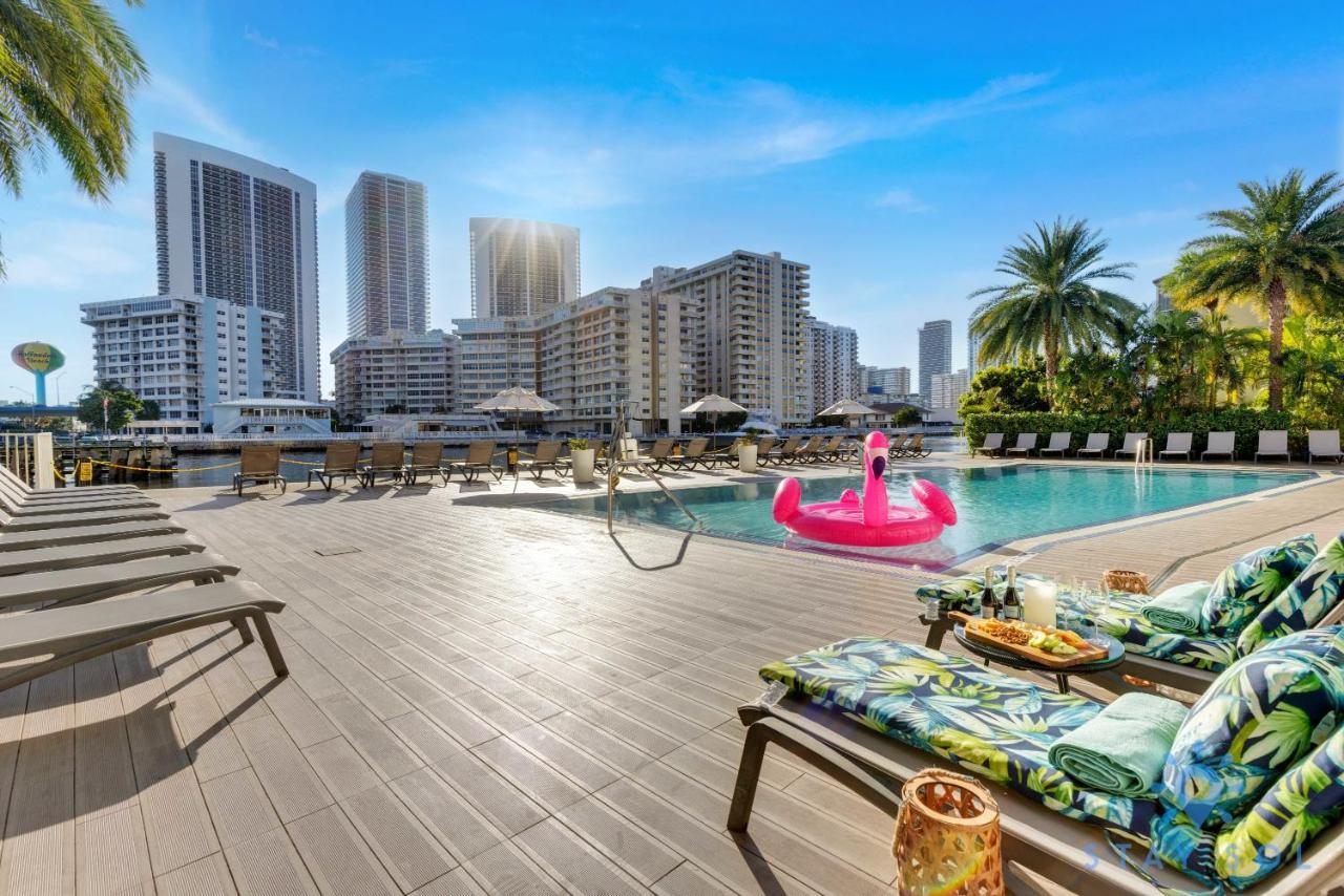 Upper Studio With Balcony,Pool And Gym, Near Beach Холандейл Бийч Екстериор снимка
